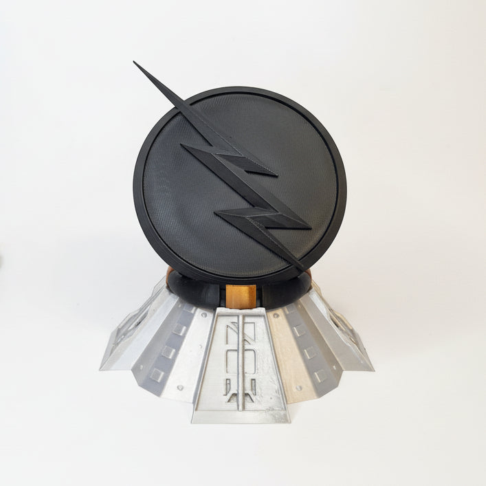 3D Printed Flash Emblem: Cosplay Costume Badge