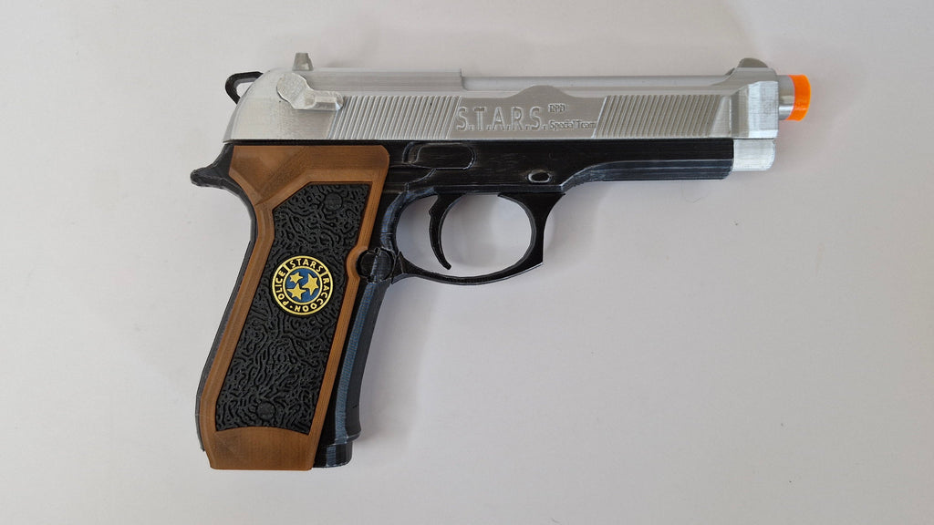 Chris Redfield Samurai Edge M92 Prop Replica – Resident Evil Cosplay