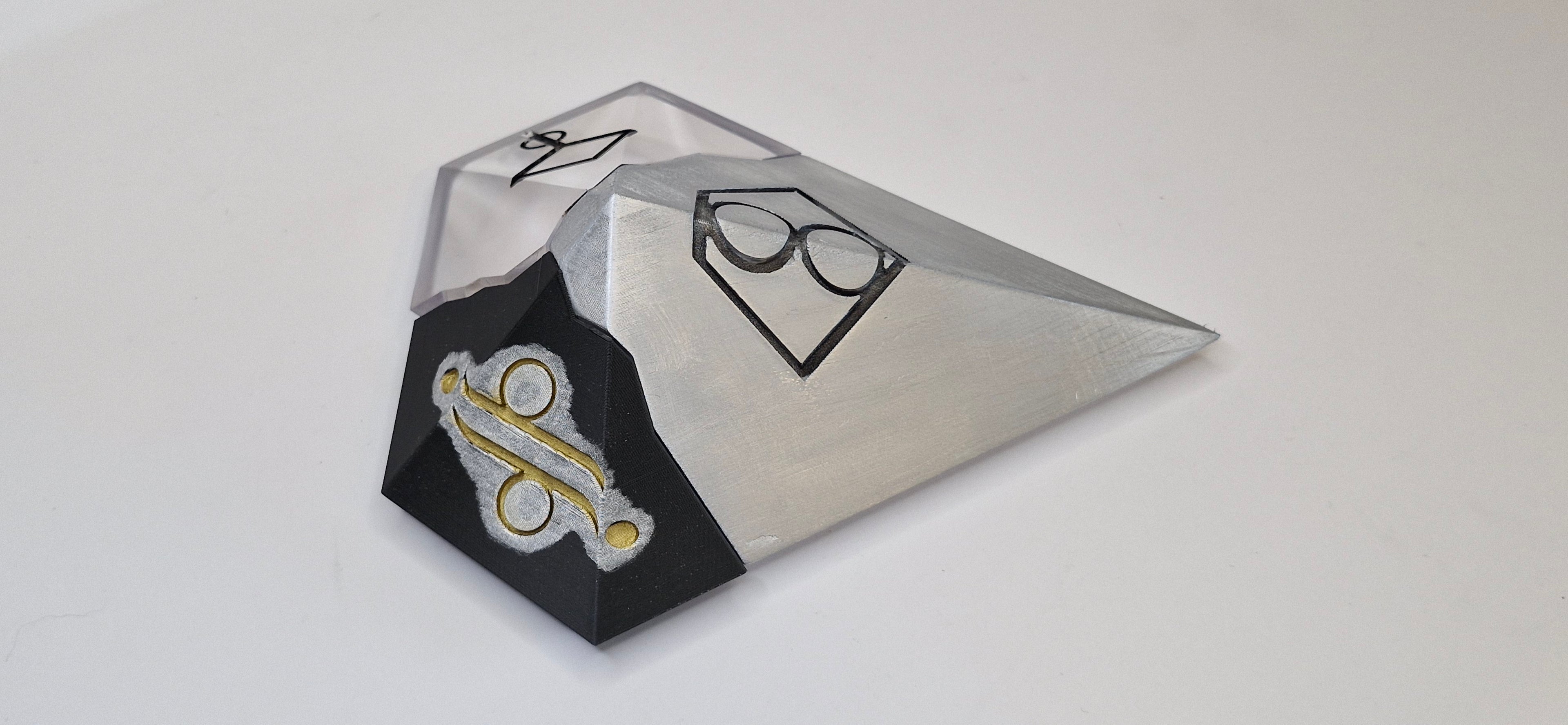 Smallville Stones of Knowledge - Kryptonian Replica - Superman Collectible Prop