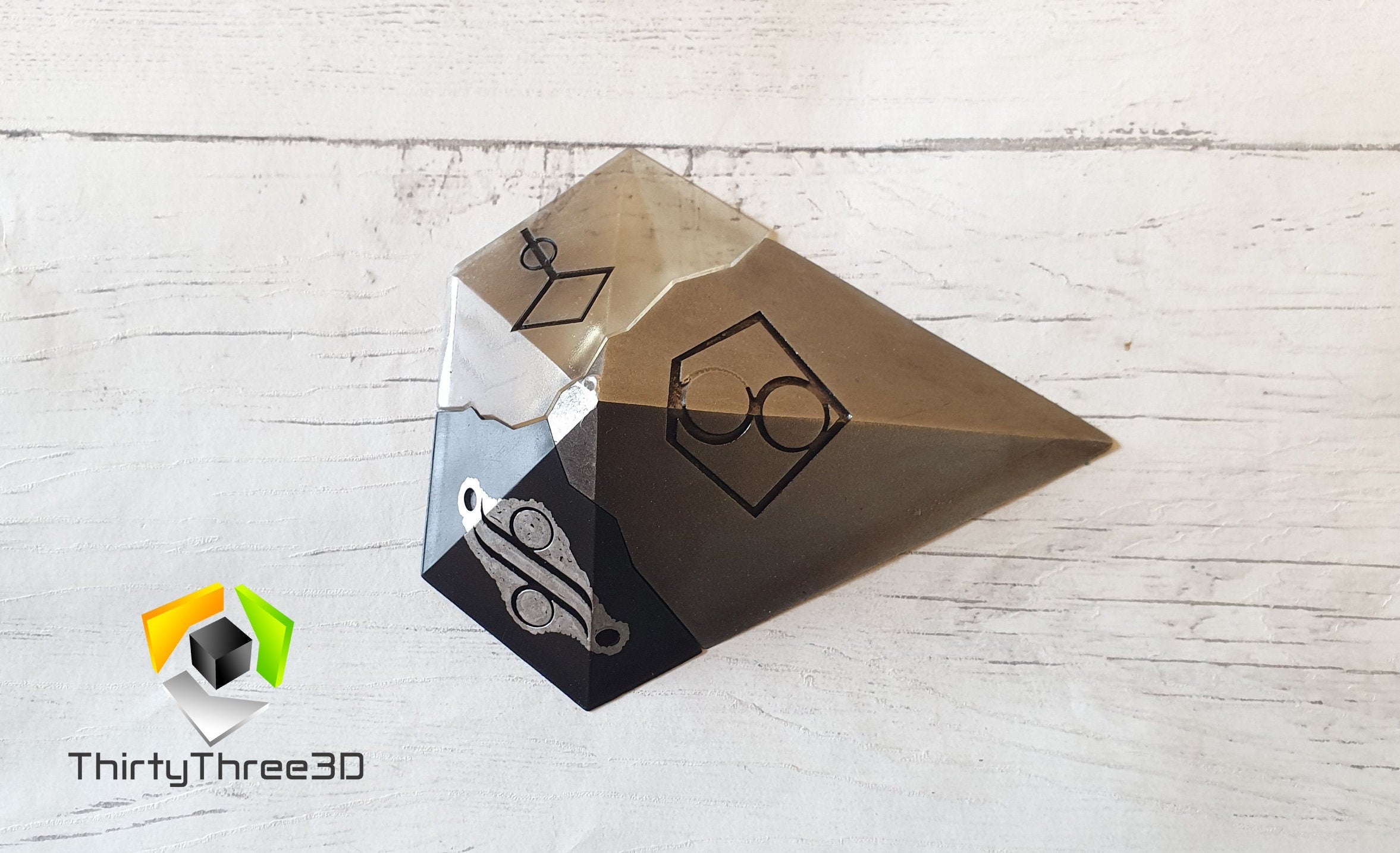 Smallville Stones of Knowledge - Kryptonian Replica - Superman Collectible Prop