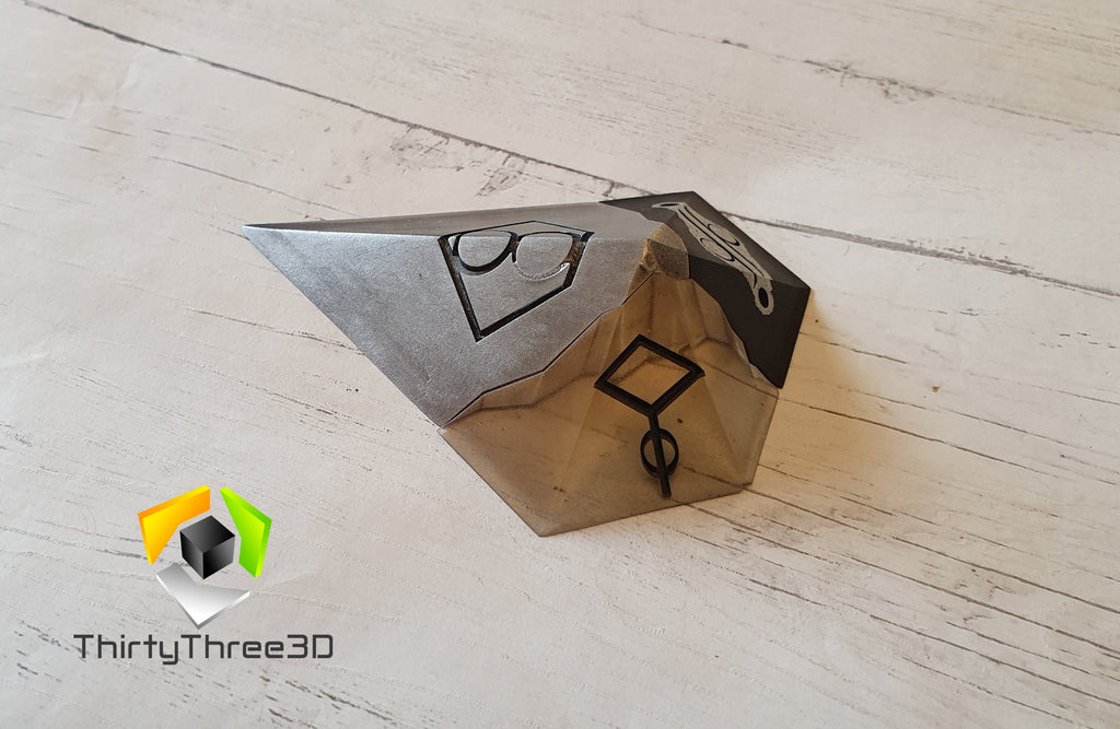 Smallville Stones of Knowledge - Kryptonian Replica - Superman Collectible Prop